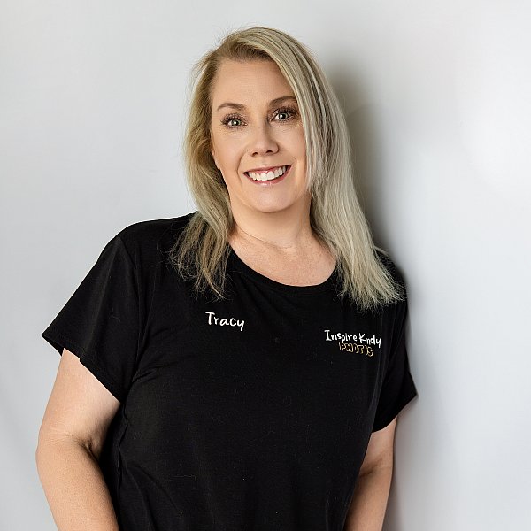 Tracy-1 square.jpg